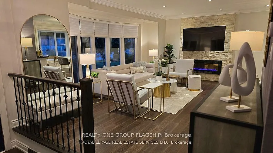 4 bed, $7,000 — Photo 2