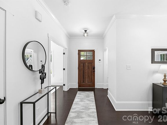 4th image of 1837 Umstead St