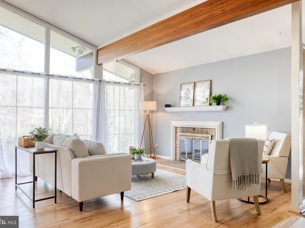 10311 Crimson Tree Ct, Columbia, MD 21044