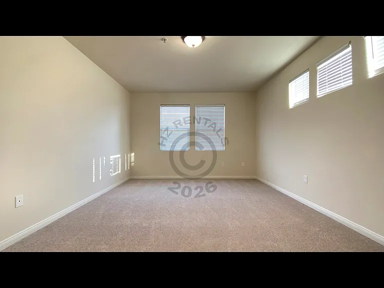 12140 Moorpark St #108 — Photo 12