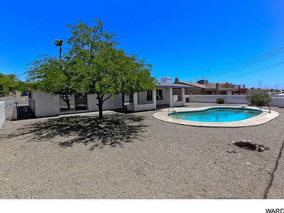 3rd image of 1357 Mohican Dr