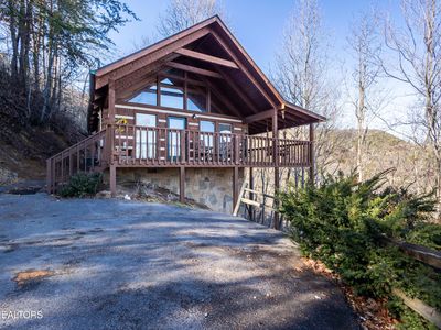 2152 Hummingbird Hill Way, Sevierville, TN, 37876