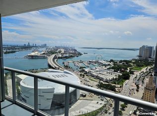 45 SW 9th St, Miami, FL 33130