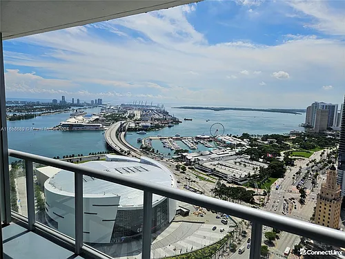 888 Biscayne Blvd Photo 1