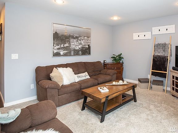 4th image of 615 75th St SE #C-35