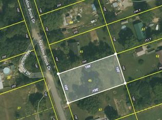 207 Meadowbrook Dr, Livingston, TN 38570