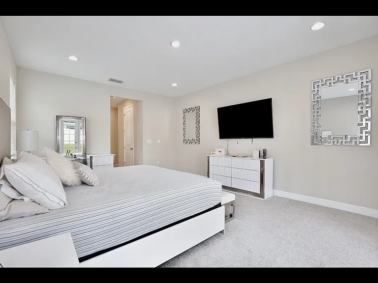 4446 Renly Ln — Photo 15