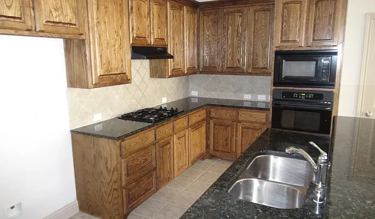 6783 San Fernando — Photo 24
