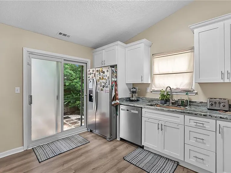 3852 Danville Ct — Photo 12