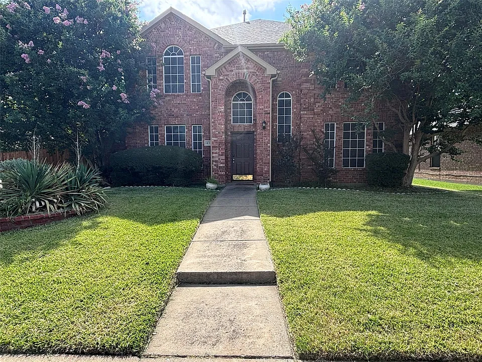 316 Leameadow Dr