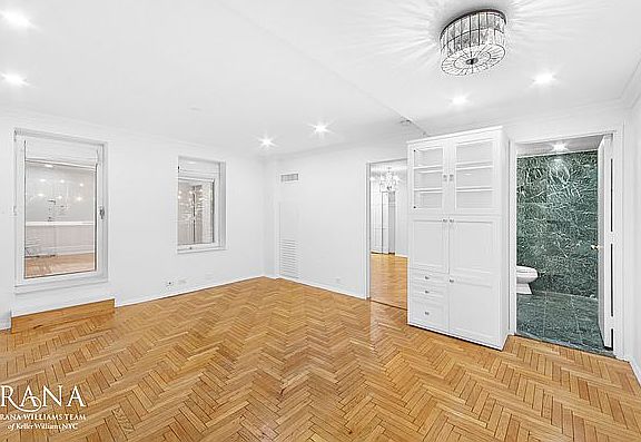 4th image of 106 Central Park S APT 5F