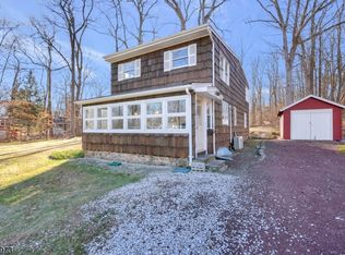 16 9th St, Warren, NJ 07059