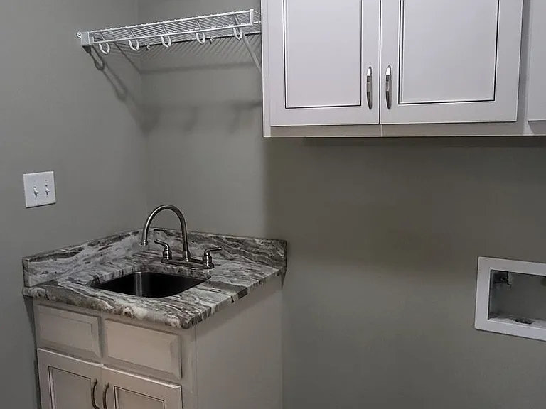 5162 Village Way — Photo 10