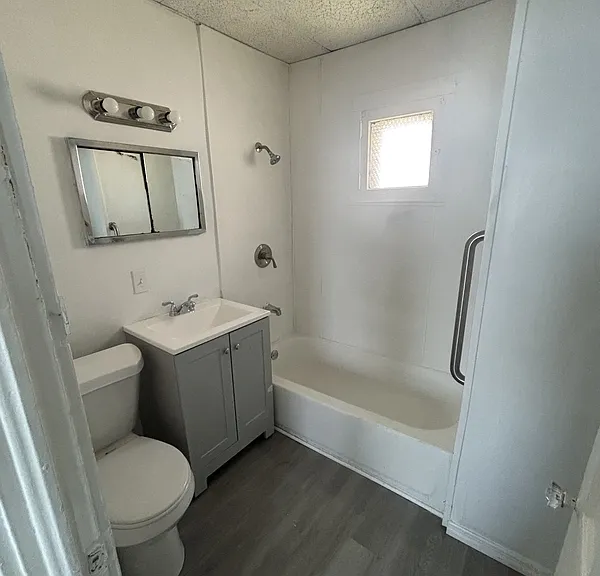 6819 Hope Ave — Photo 6