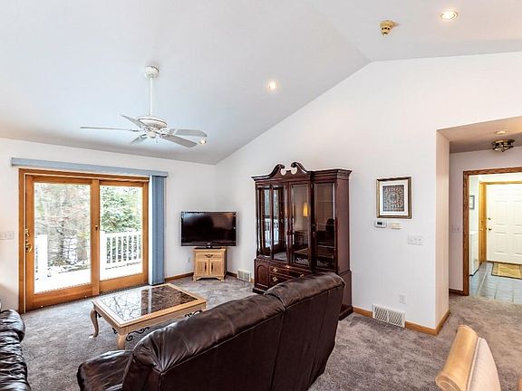 2nd image of 24 Longfellow Dr #1201
