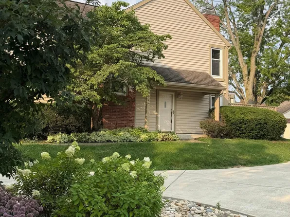 3057 Sugar Maple Ct, Carmel, IN 46033