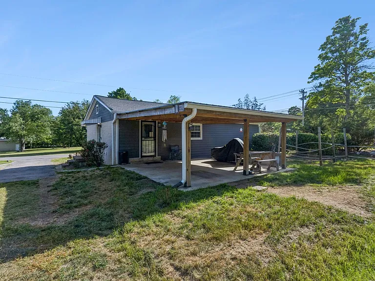 15 Cedar Creek Dr — Photo 14