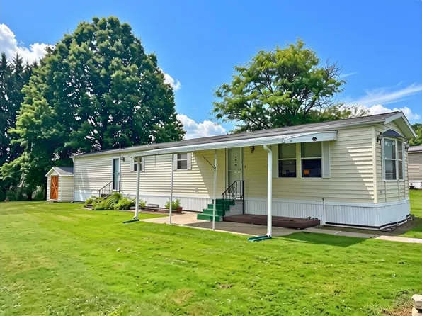 1565 Lee Ln, Grove City, PA 16127