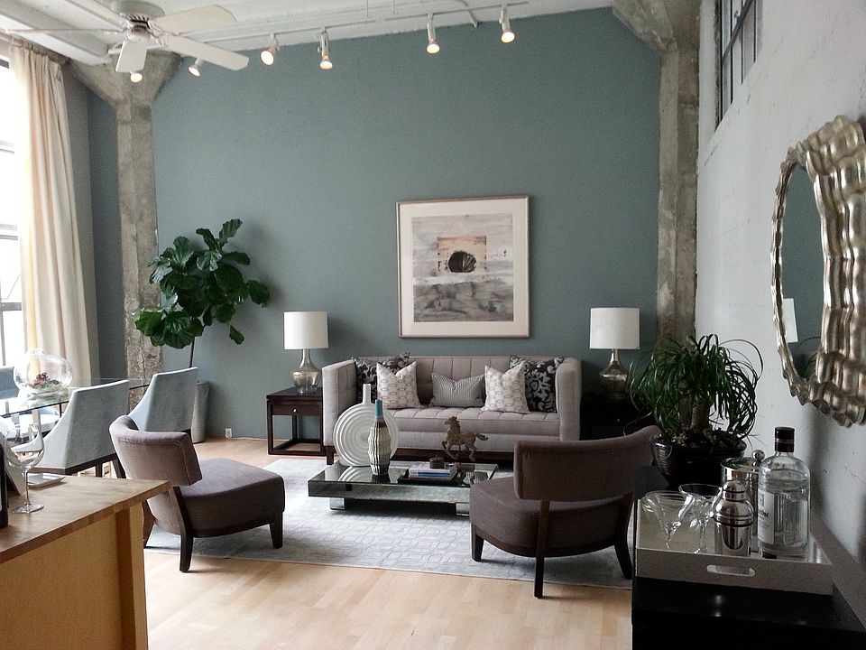 1st image of 601 4th St Unit 203