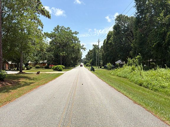 4th image of 17741 Little Rock Rd