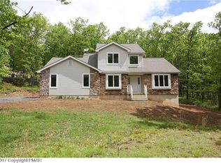 1212 Scenic Dr, Kunkletown, PA