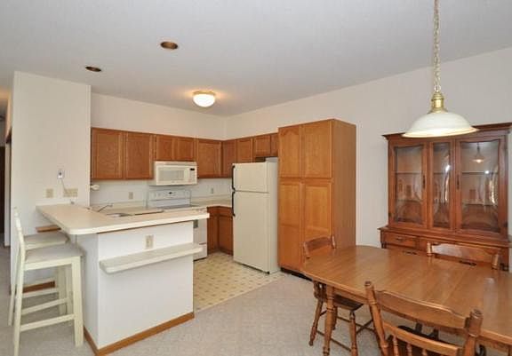 2nd image of 3506 W Rawson Ave #3506