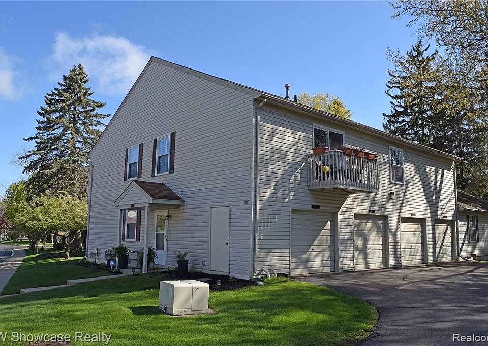 2175 Park Place Dr Walled Lake MI Zillow