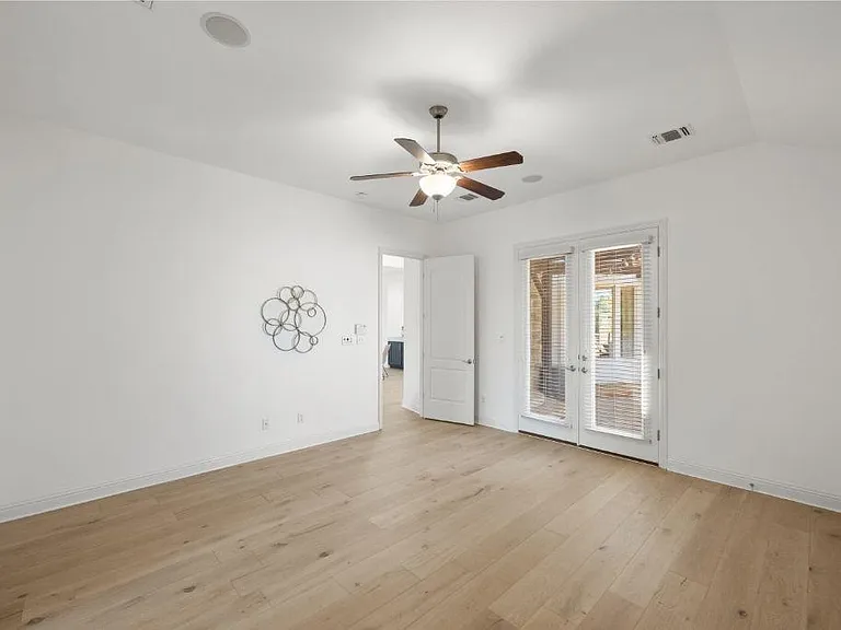 102 Kildrummy Ln — Photo 12