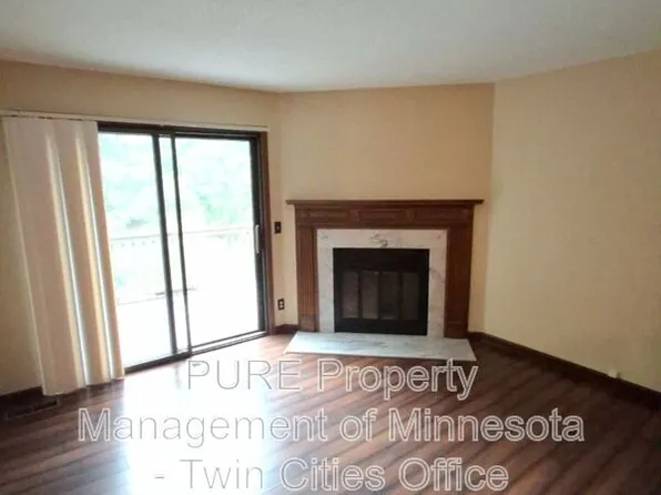5231 Balmoral Ln, Bloomington, MN 55437
