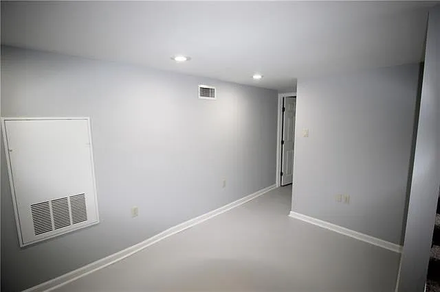 1124 N Johnson St — Photo 15