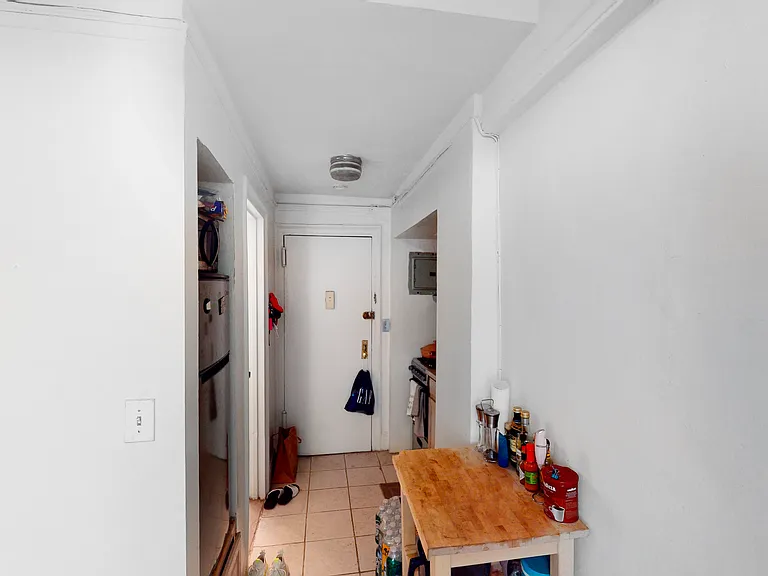 50 W 72nd St #303 — Photo 6