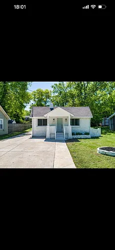 2213 Albion St Photo 1