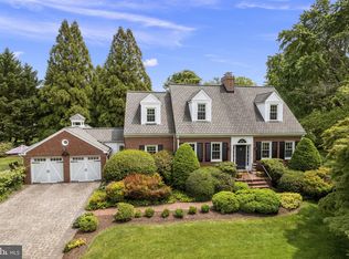 1112 Cedar Dale Ln, Alexandria, VA 22308