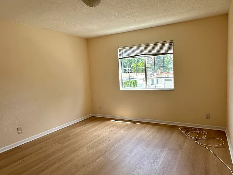 1787 Matchleaf Ave — Photo 2