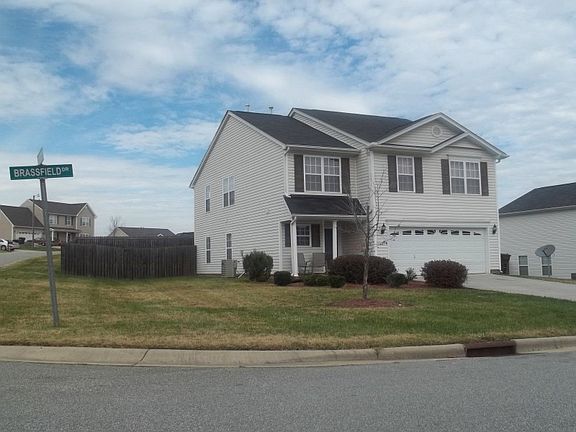3rd image of 495 Brassfield Dr