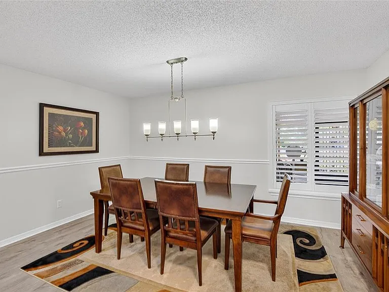 2221 Ivan Ct — Photo 10