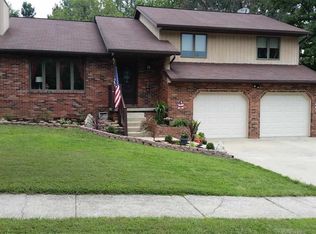 1815 E Greenbriar Ln, Bloomington, IN