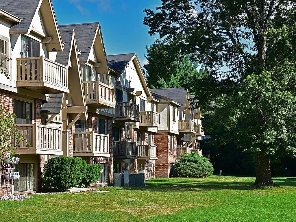 Woodland Place Apartments — Photo 4