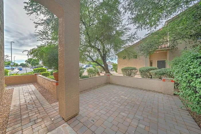 1235 S Western Skies Dr — Photo 39