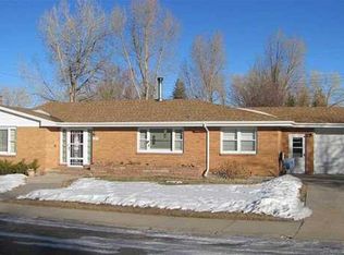 1605 Steele St, Laramie, WY 82070