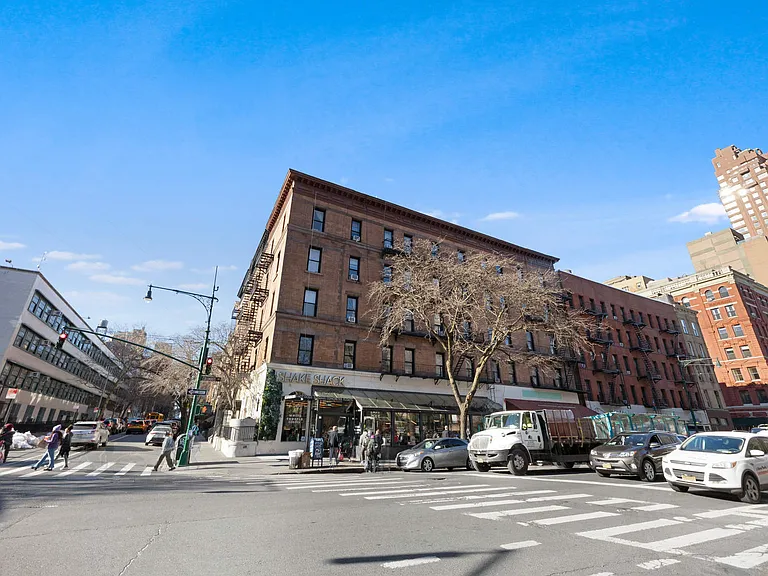 370 Columbus Ave #3K — Photo 8