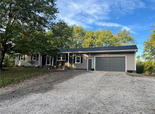 2184 S Pricetown Rd, Diamond, OH 44412