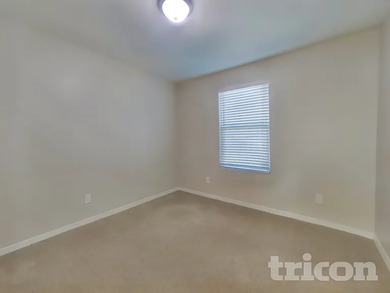 14236 W Bronco Trl — Photo 10