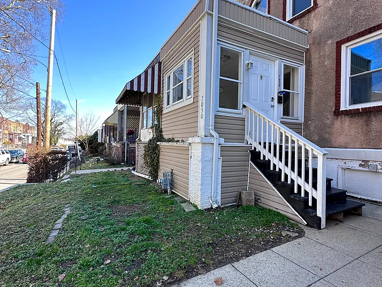7099 Clinton Rd — Photo 31
