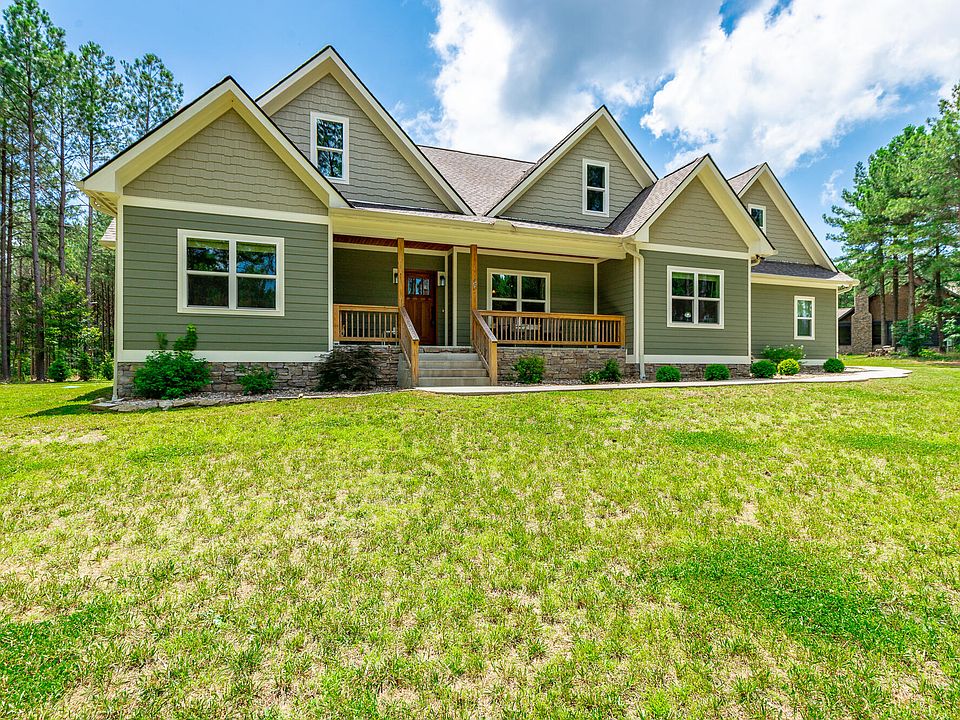 1st image of 290 Wilderness Dr