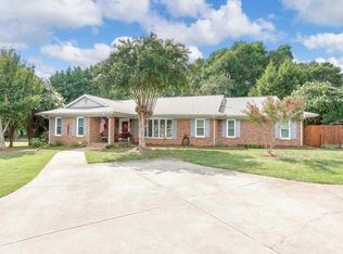124 Cypress Ln N, Spartanburg, SC 29307