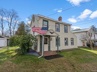 10 Albertson Street, Hyde Park, NY 12538