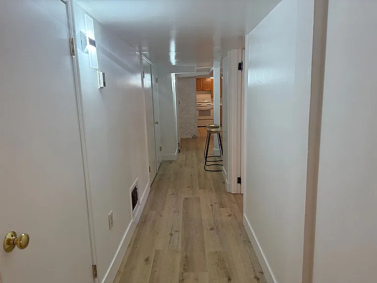 87 C St — Photo 51