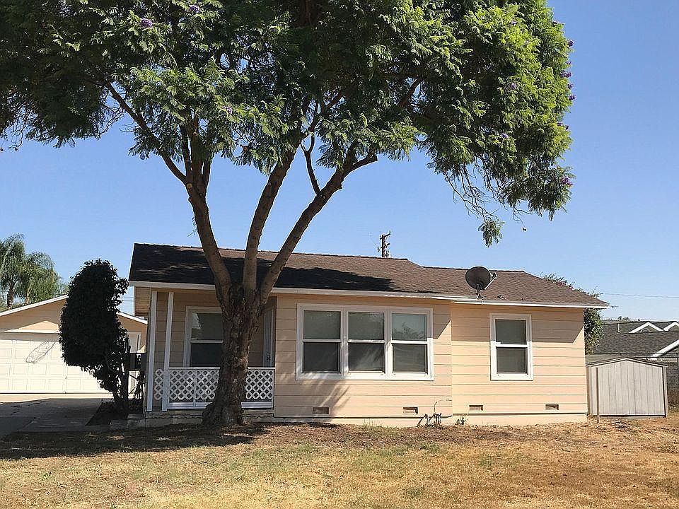1st image of 11947 S Helen Ave