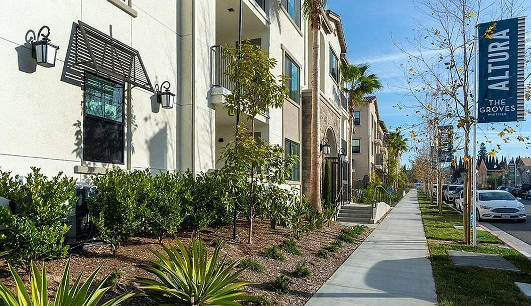 Altura at The Groves — Photo 4